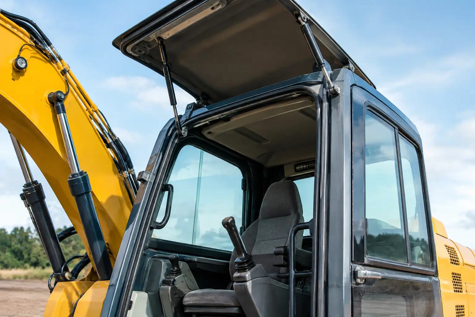 Excavator Cab Support Example for Gas Struts